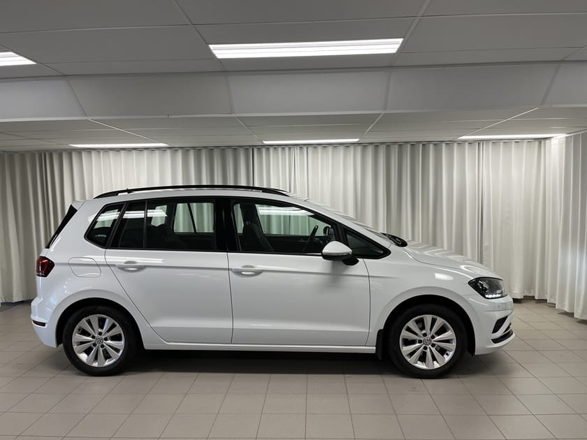 Bild 2 av Volkswagen Golf Sportsvan 1.0CLBMT  81
