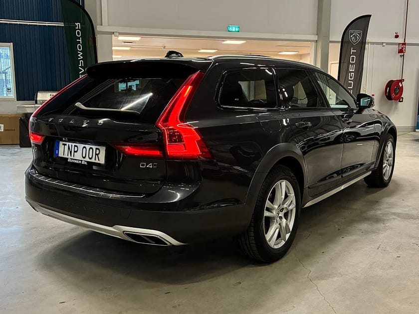 Bild 3 av Volvo V90 Cross Country
