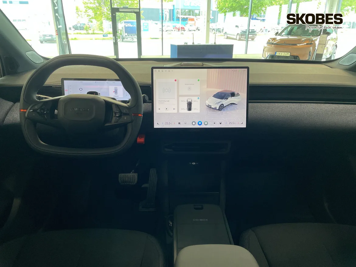 Lynk & Co 02 EV