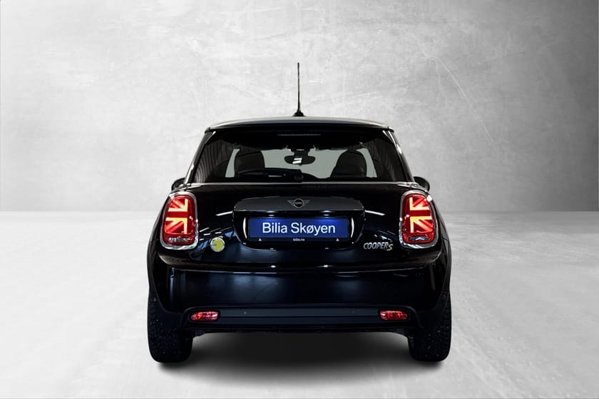Bilde 4 av MINI Cooper SE Ryggekamera, ComfAcc, Lyspakke, LED