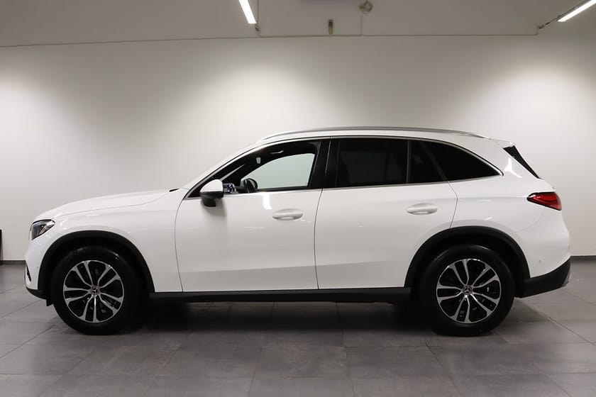 Bild 3 av Mercedes-Benz GLC 200 4MATIC