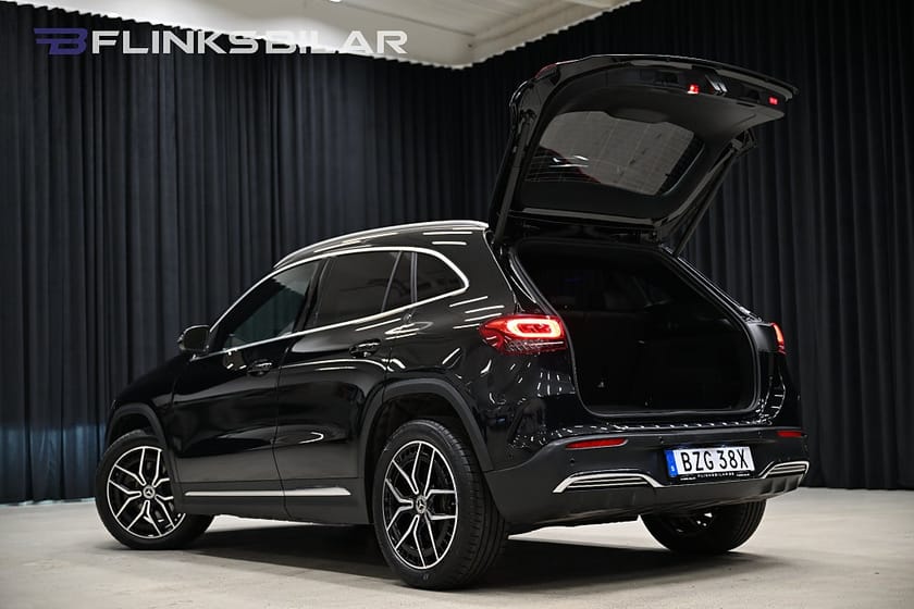 Bild 4 av Mercedes-Benz EQA 250 AMG 190HK Widescreen|Navi|Panelbelysning|Leasbar
