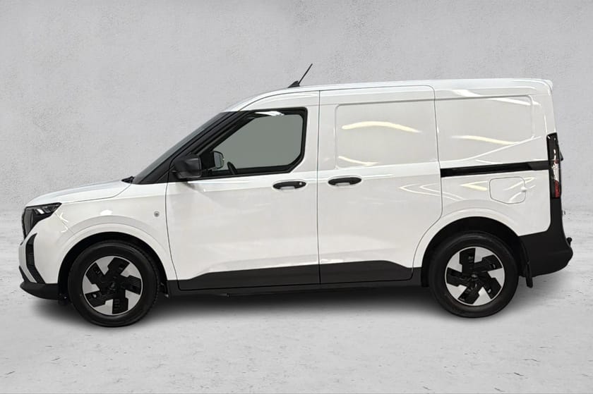 Bilde 2 av Ford E-Transit Courier 54kWt 136hk Trend /Krok/Kamera/Oppv.Ratt/Apple