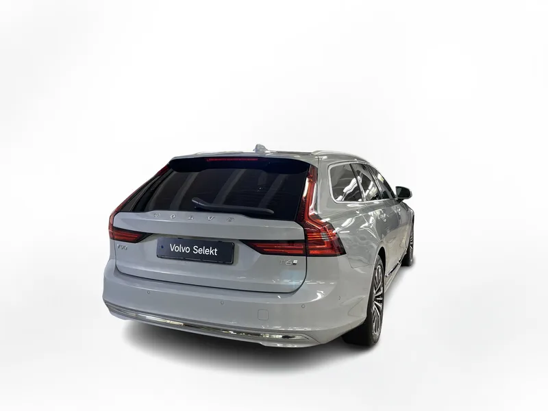 Bild 6 av 16 – Volvo V90 T6 Core Edition II