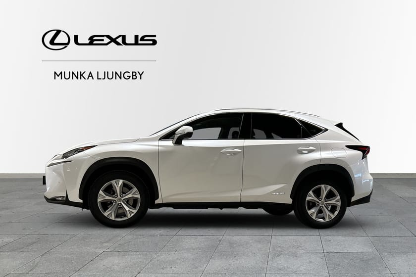 Bild 2 av Lexus NX 300h AWD Luxury drag v-hjul