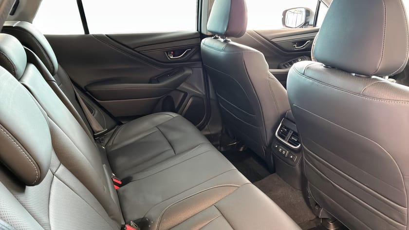Bild 5 av Subaru Outback 2.5DI CVT XFUEL LIMITED Drag/Navi/Helläder