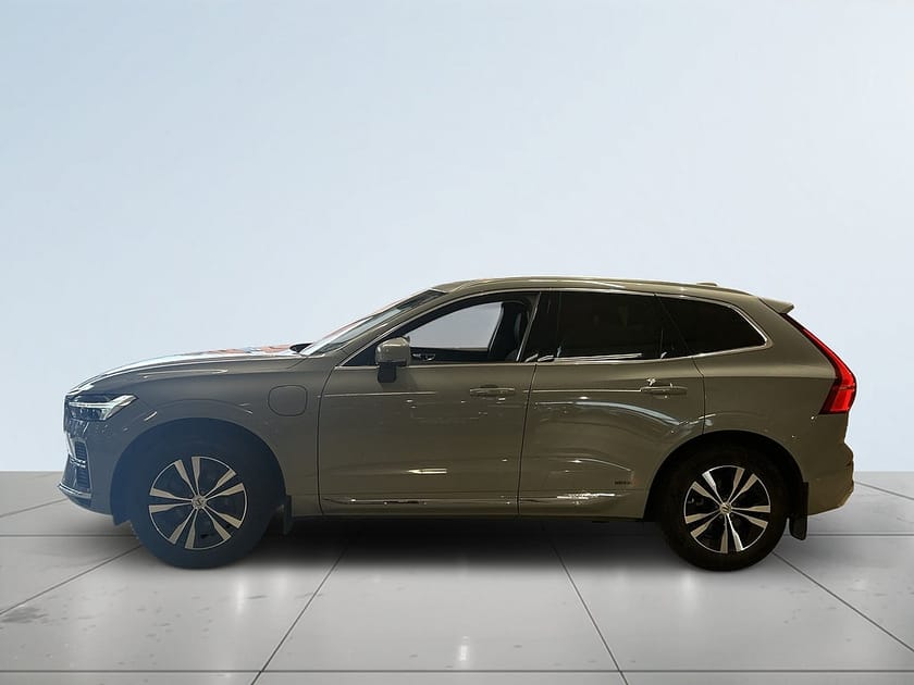 Bild 4 av Volvo XC60 PLUG-IN T6 AWD Drag Navi Bkamera Panorama Rattvärme S&V