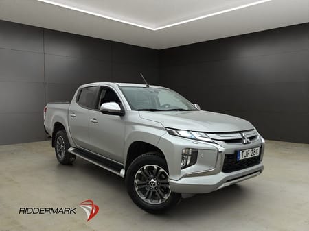 Mitsubishi L200 Dubbelhytt Premium 2.2 4WD 360° Skinn Drag Diff MOMS