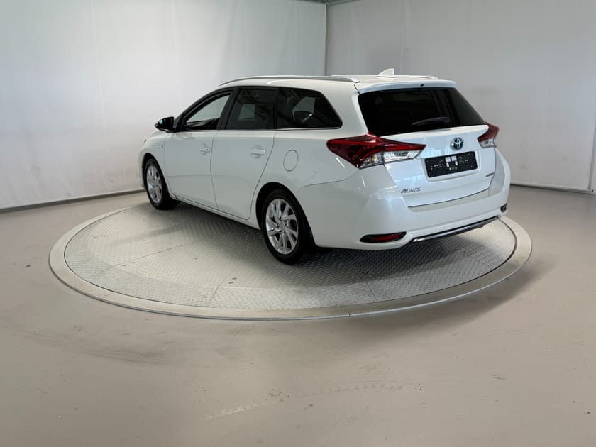 Bilde 4 av Toyota Auris Touring Sports Hybrid 1,8 Active Cruise/Kamera/Navi/Dab