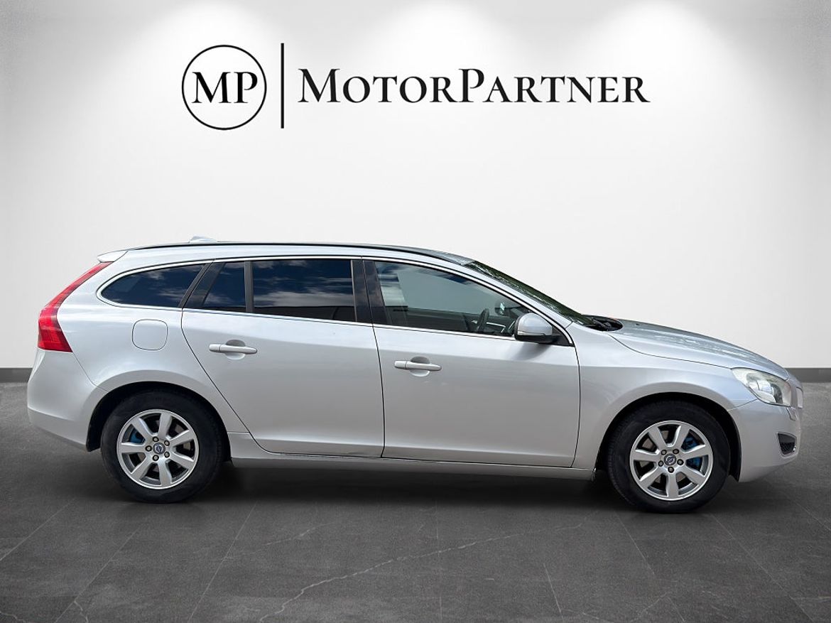 Volvo V60, bild 8 av 16