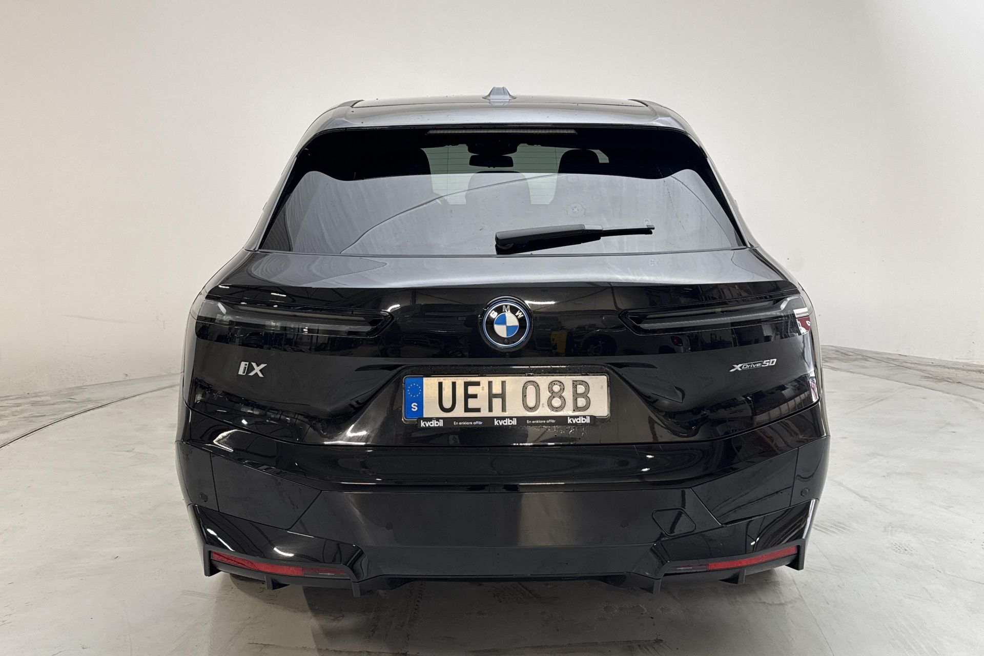 BMW iX xDrive50 2024, bild 6/10