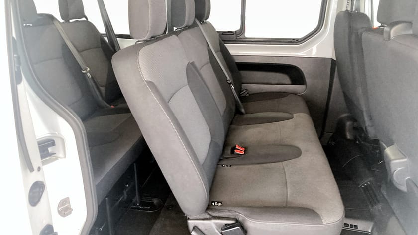 Bild 5 av Renault Trafic Passenger L2