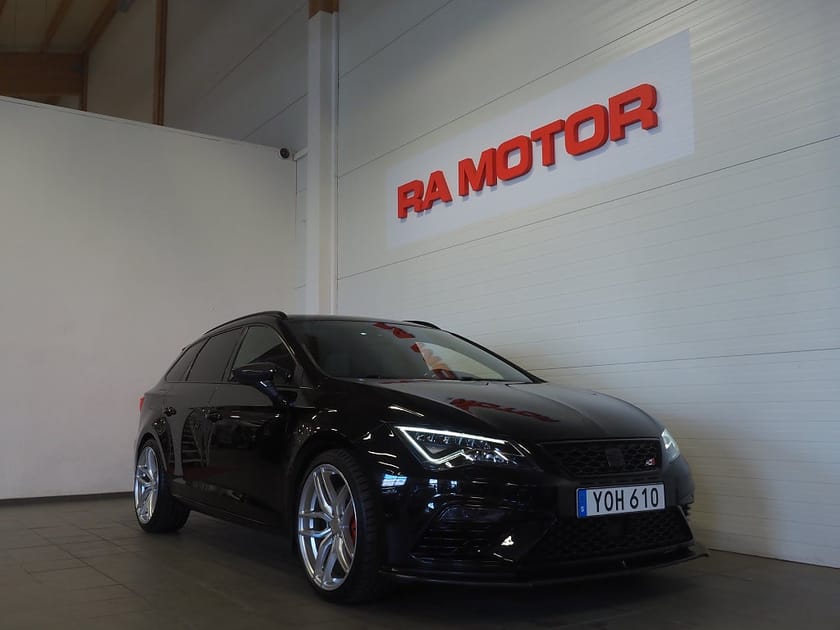 Bild 3 av SEAT León Cupra ST ST 2.0 TSI 300hk 4Drive |Pano|Backkamera|Milltek|
