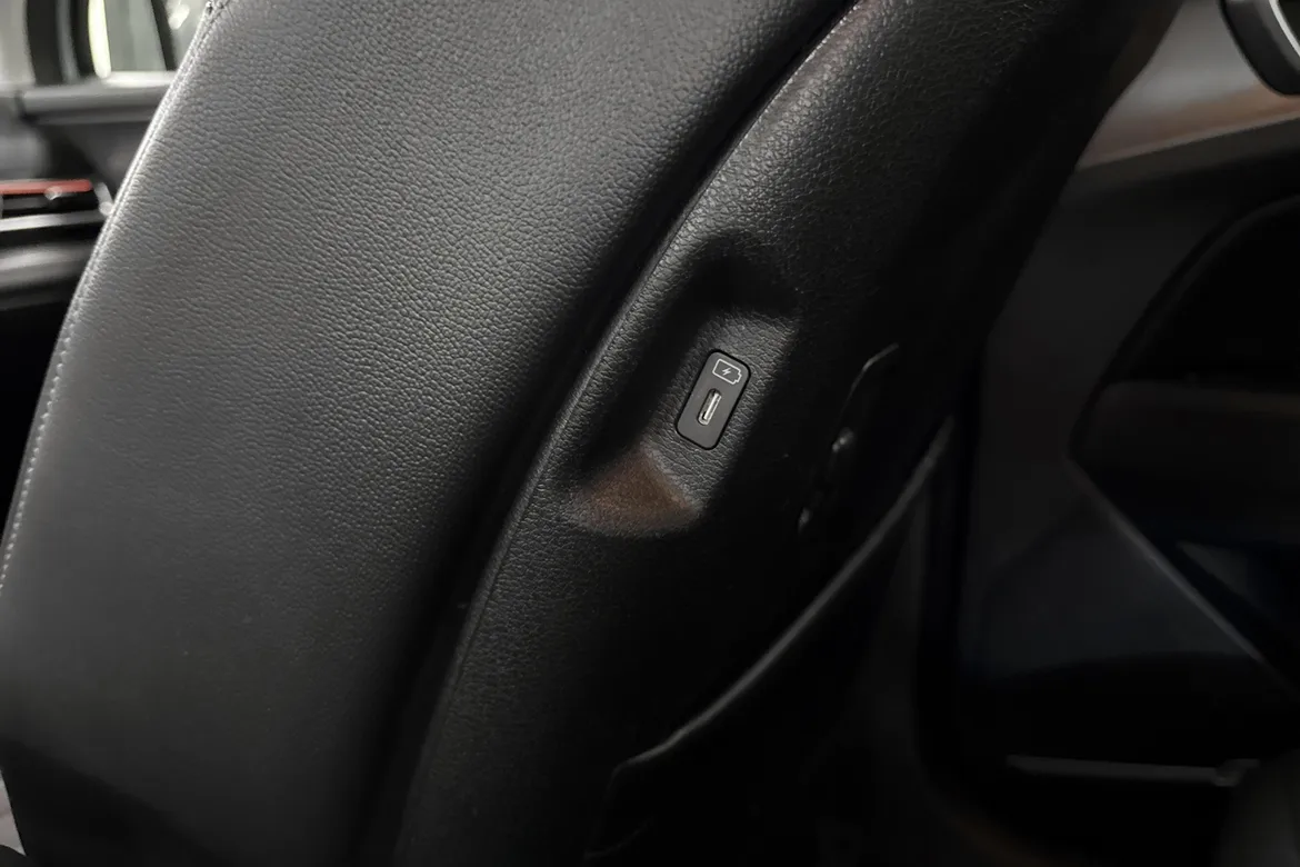 picture of a car