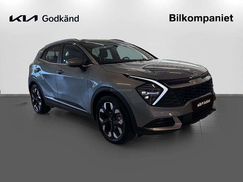 Bild 3 av Kia Sportage PHEV Advance Vinterhjul Dragkrok MOMS H/K-ljud Kamera