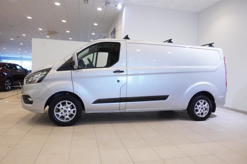 Bild 4 av Ford Transit Custom 300 2,0 Ecoblue Selectshift 130 hk Leasbar 3-Sits Dragkrok