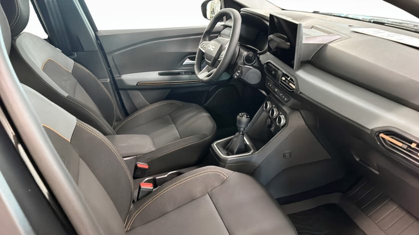 Bild 3 av Dacia Sandero Stepway EXTREME TCE 110