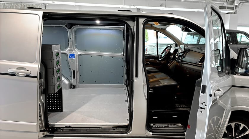 Bild 5 av Ford Transit Custom 310 SPORT SKÅP 320 L1 2.0L 185HK Auto