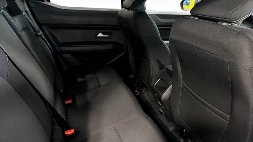 Bild 5 av Dacia Duster EXPRESSION HYBRID 150 4X4