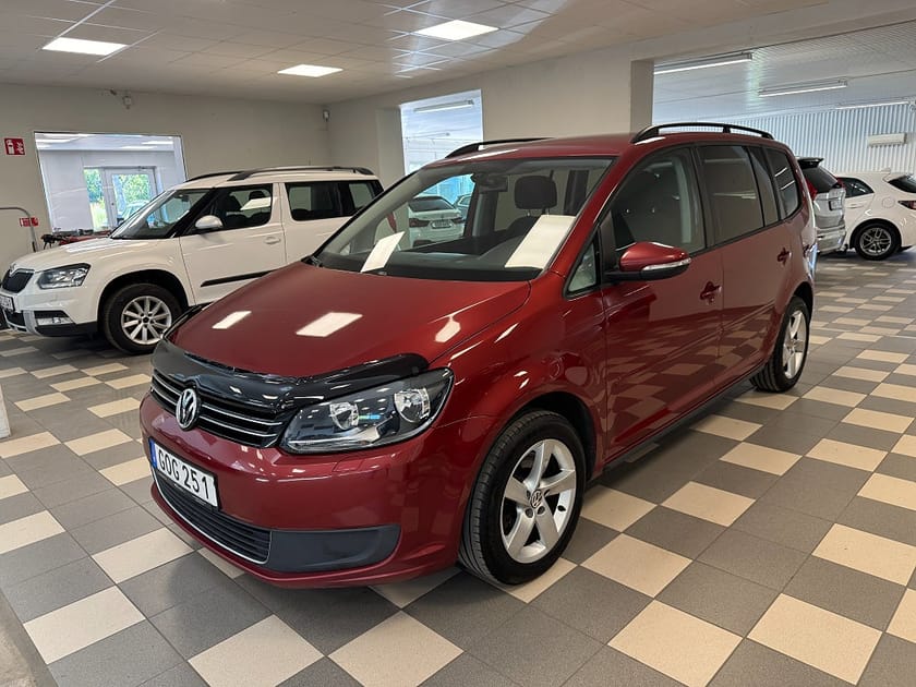 Bild 1 av Volkswagen Touran 7-seater 2.0 TDI Masters Automat B-kamera Drag 140 Hk
