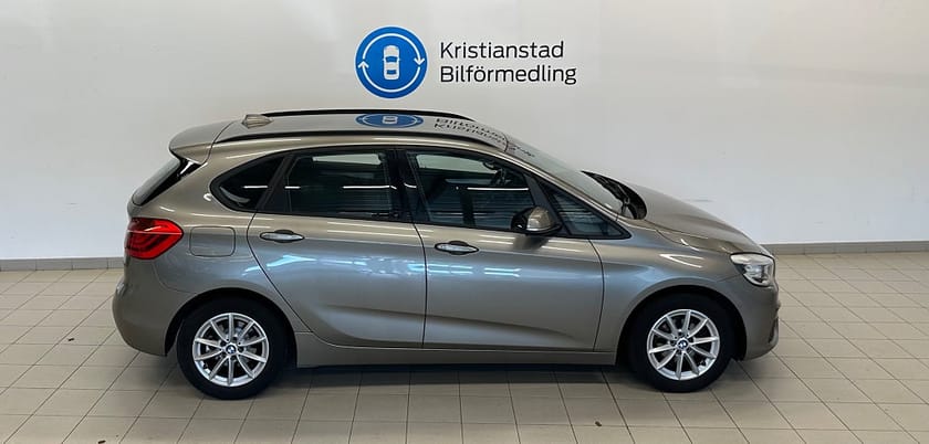 Bild 5 av BMW 218d Active Tourer Advantage M-Ratt, Dragkrok