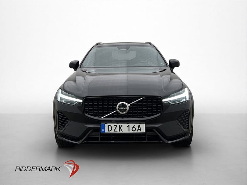 Bild 2 av Volvo XC60 Recharge T6 AWD R-Design Pano VOC Värm 360° Drag