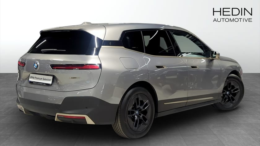 Bild 2 av BMW iX xDrive50
