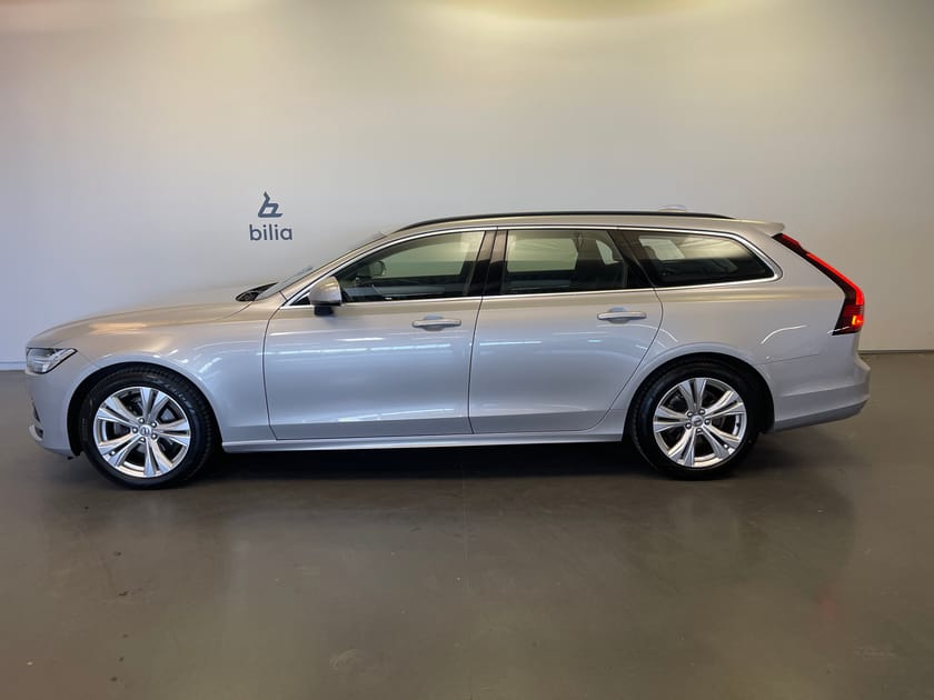 Bild 2 av Volvo V90 B4 Bensin Core / Backkamera / Sensorer / Navigation / Minnesfunktioner /