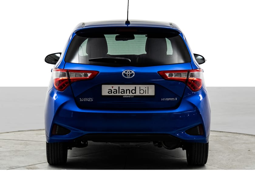 Bilde 5 av Toyota Yaris Hybrid Lav km Automat Glasstak Ryggekamera Alu DAB+++