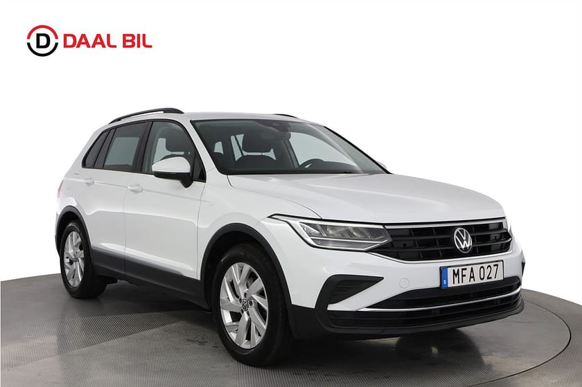 Bild 3 av Volkswagen Tiguan 1.5 TSI 150HK VÄRMARE DRAGKROK B-KAMERA RATTVÄRME
