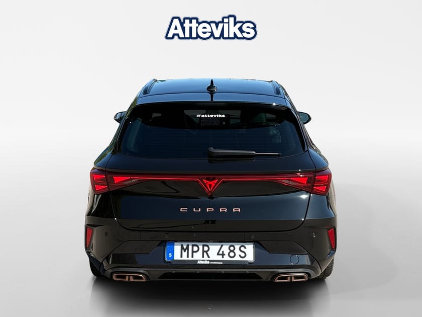 Bild 4 av CUPRA Leon Sportstourer e-Hybrid Sennheiser/Ultimate/Dragkrok