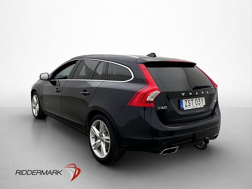Bild 4 av Volvo V60 D4 Classic Summum Drag P-sens Skinn Adaptiv Navi