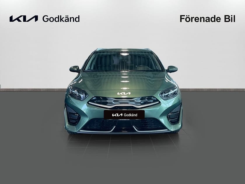 Bild 2 av Kia Ceed Sportswagon Plug-in Hybrid SW DCT ADVANCE 141HK | GODKÄND