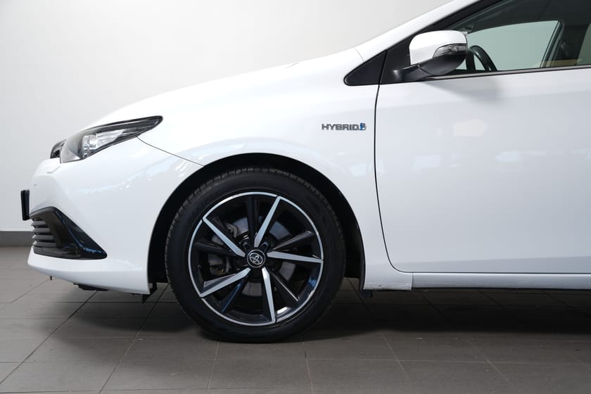 Bild 4 av Toyota Auris Touring Sports Hybrid e-CVT 136hk Navi/Bkamera/Keyless