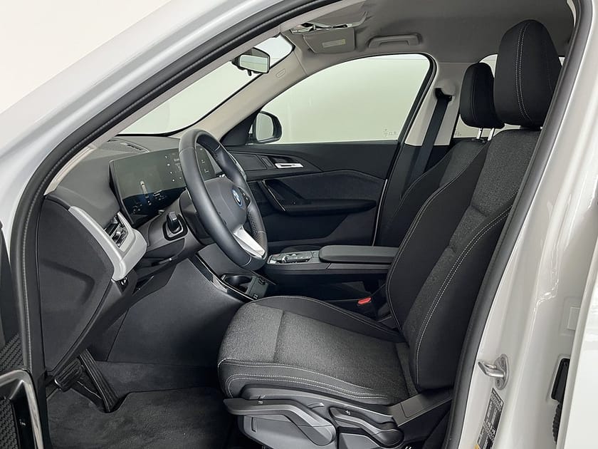 Bild 5 av BMW X1 xDrive25e Dragkrok 17" Rattvärme Drive/Park Assist