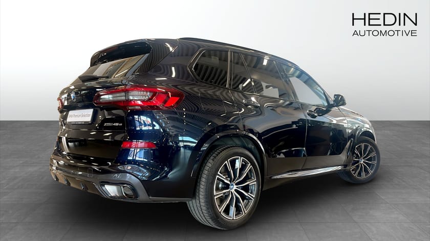 Bild 2 av BMW X5 xDrive45e iPerformance M-Sport Dragkrok H/K Ljudsystem