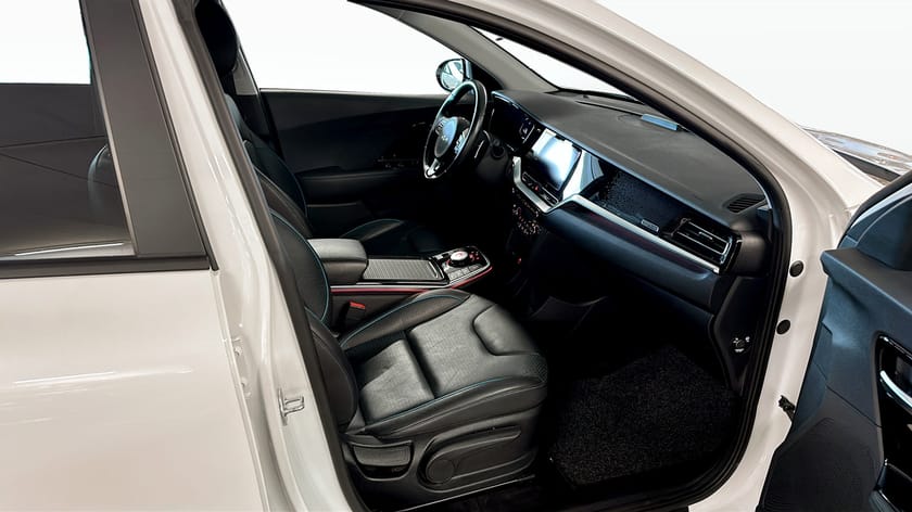 Bild 3 av Kia e-Niro ADVANCE PLUS 64 kWh 204 Hk Backkamera