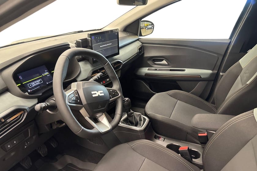 Bild 4 av Dacia Jogger 7-sätes TCe 110 extreme 7 platser