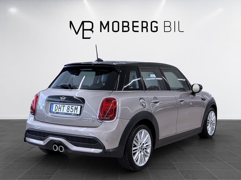 Bild 5 av MINI Cooper S 5-dörrars 178hk Helg på Moberg! Navi B-Kamera