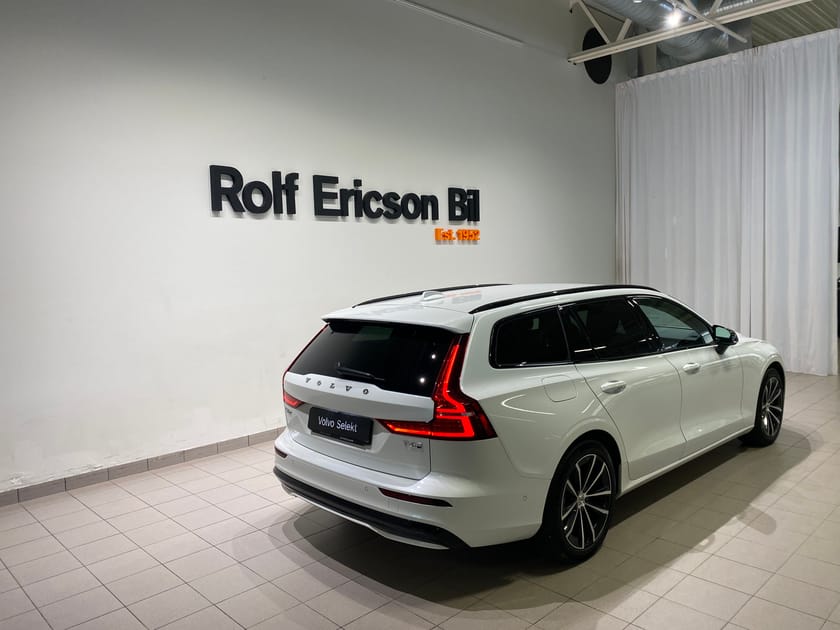 Bild 3 av Volvo V60 T6 Plus Dark Edition