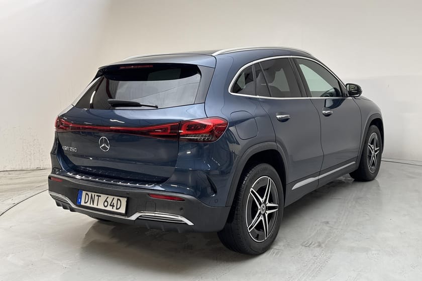 Bild 3 av Mercedes-Benz EQA 250 H243 (190hk) AMG Line