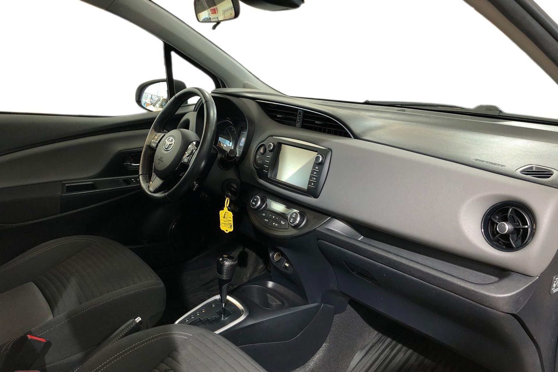 Toyota Yaris 2019, bild 7/10