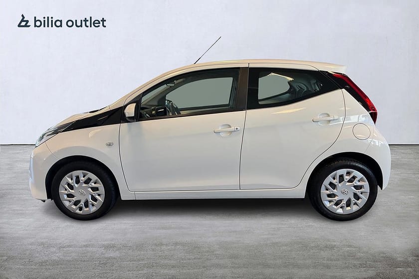 Bild 3 av Toyota Aygo 1.0 VVT-i X-PLAY 72hk / Kamera CarPlay Farthållare