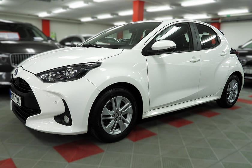 Bild 2 av Toyota Yaris Hybrid CVT Active Carplay Kamera SoV Hjul Carplay MoK