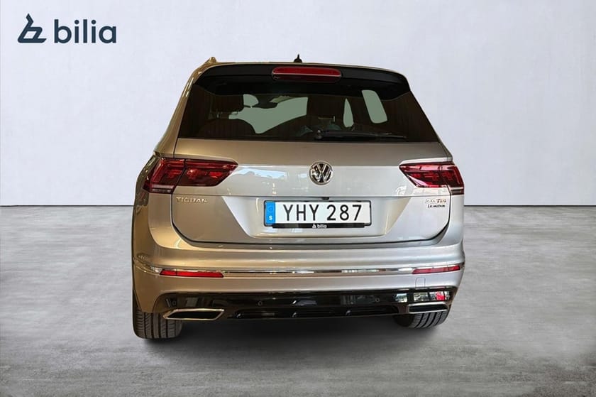 Bild 4 av Volkswagen Tiguan 2.0 TDI  4M DSG , 240hk /PANO/DRAG/B-KAM