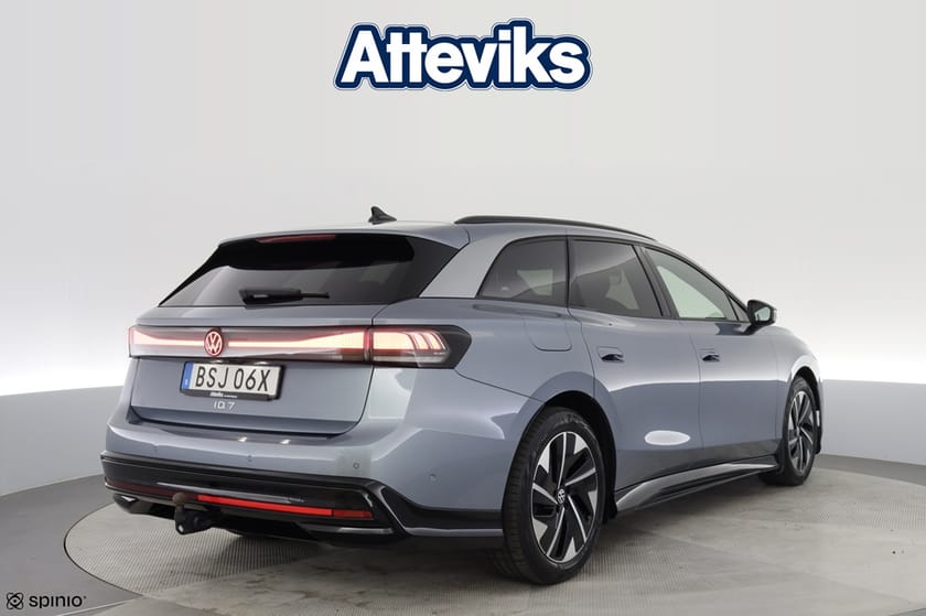 Bild 3 av Volkswagen ID.7 Pro S Tourer Edition Drag 360°-Kamera El-Lucka HUD