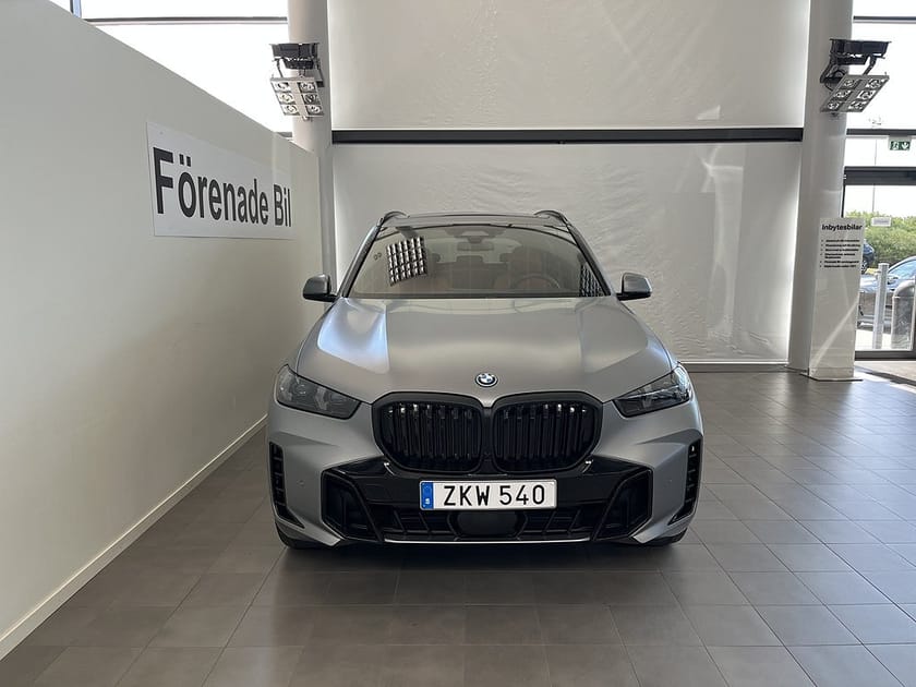 Bild 3 av BMW X5 xDrive50e 3,95 ränta M Sport Pro H/K Drag Komfortstol