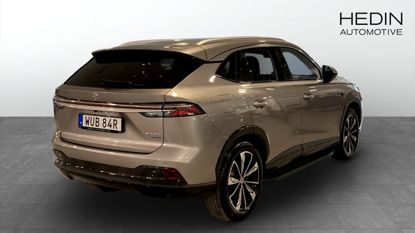 Bild 2 av MG HS PHEV LUX 1.5T AT (BLACK)