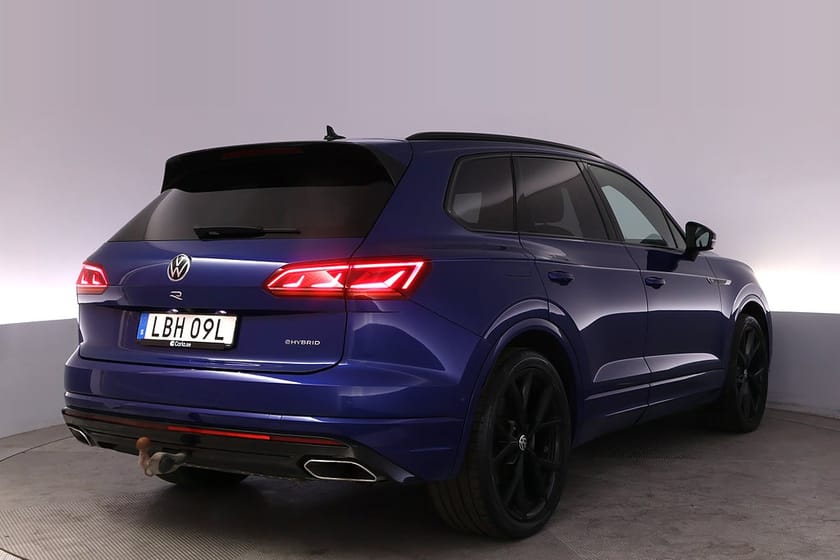Bild 5 av Volkswagen Touareg R eHybrid Pano Kam Drag HuD Dynaudio 22''