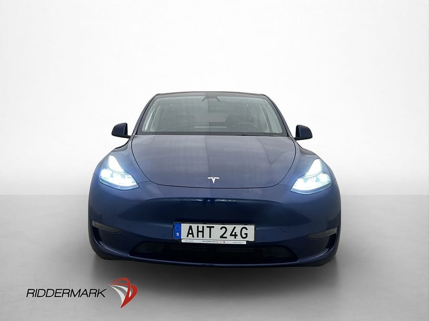 Bild 3 av Tesla Model Y Long Range AWD Autopilot Pano Navi Svensksåld